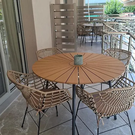 Gatos Village Luxurious Suites&lofts Apartamento