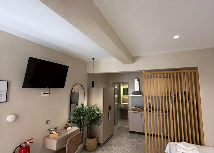 Gatos Village Luxurious & Lofts 公寓 *